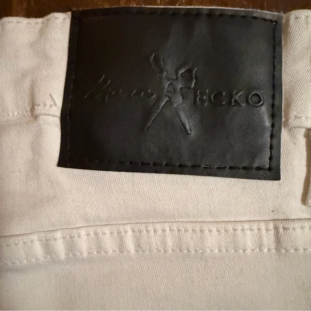 Marc Ecko UniSex White Denim Shorts Size 36